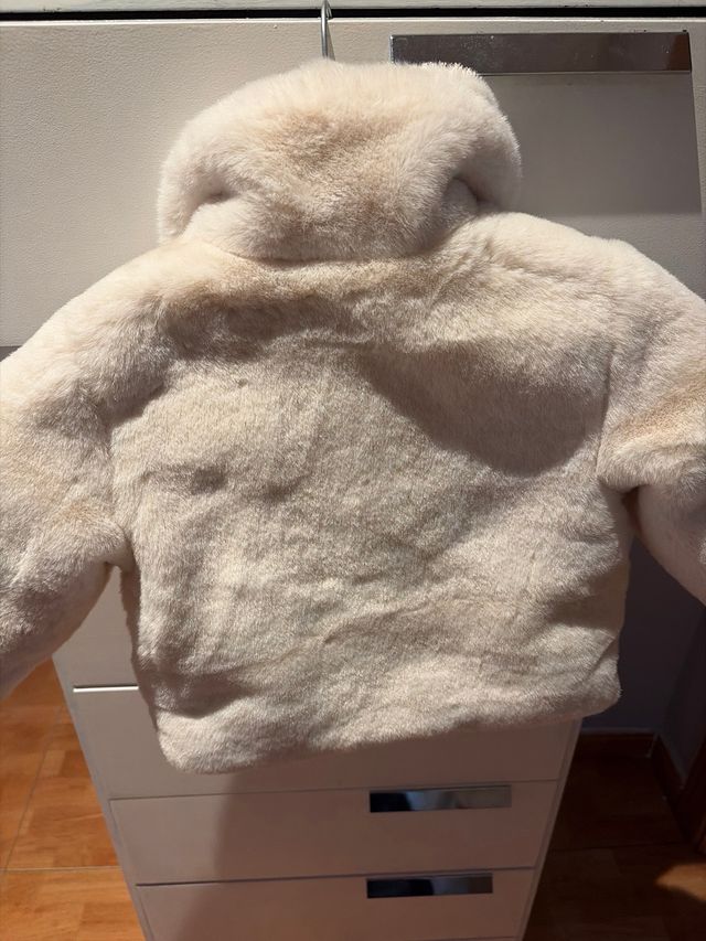 Abrigo peluche bebé H&M 2 años
