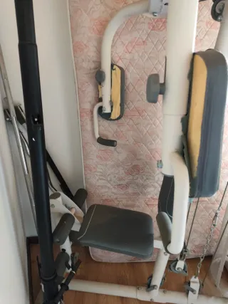 Banco de pesas y multipower BM 490