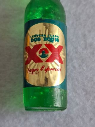 Set di 4 portachiavi con miniatura di birre messicane