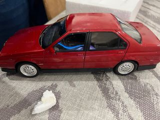 Modellino Alfa Romeo 164 limited edition  1:18