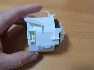 Bomba desagüe lavavajillas Bosch