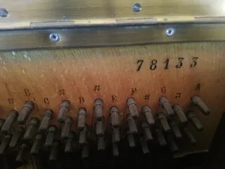 Piano Vertical Pleyel - Serie 78133