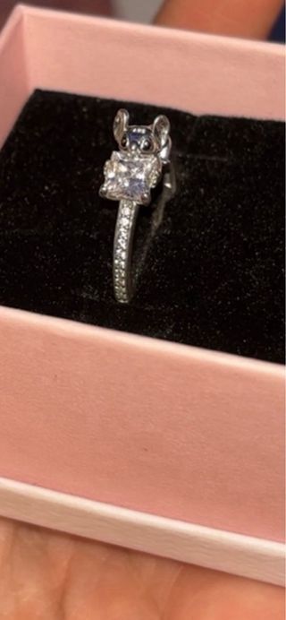 Anillo Pandora Stitch con Circonitas
