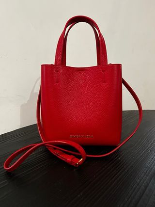 Bolso Bimba y Lola Piel Rojo modelo Chihuahua, med