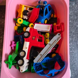 Lote de Piezas de Construcción Variadas