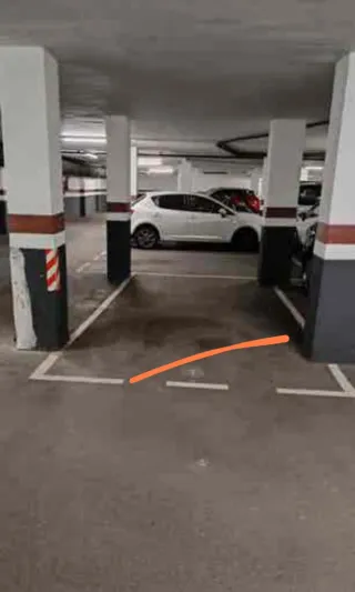 PLAZA DE PARKING CENTRO CERDANYOLA