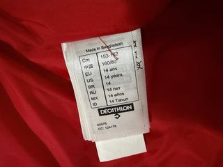 Mono de esquí WEDZE rojo Casco blanco  Gafas