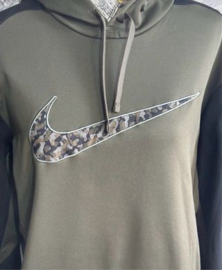 Sudadera Nike Verde y Negra