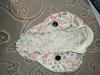 Gorro quirófano estampado flores y ciervos