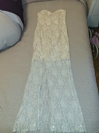 Vestido de fiesta beige