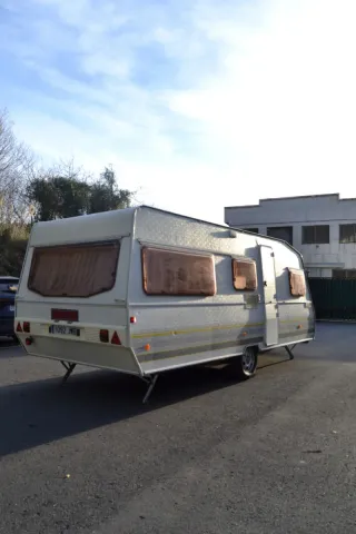 Caravana Roller Class 495 KL2
