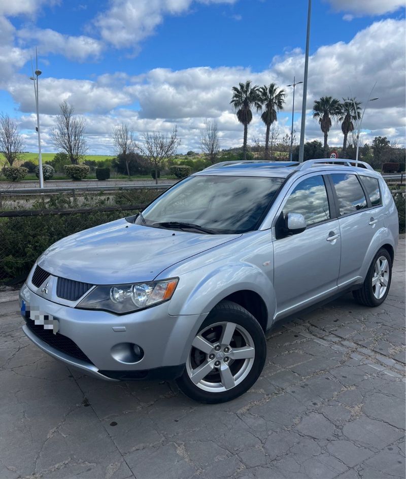 Mitsubishi Outlander 2007 - foto 1