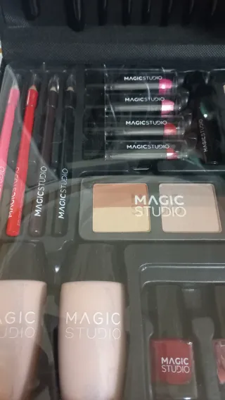 Maletín Maquillaje Magic Studio Multicolor