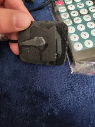 Autorradio 7023B RM/RMVB/FM/Player