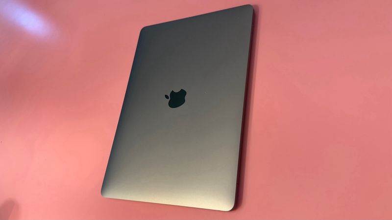 MacBook Pro 13” M1 2020 - 16GB - 2TB afbeelding 2