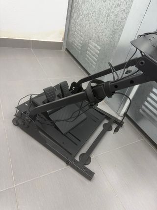 Volante HORI Gran Turismo 7 PS5 con supporto