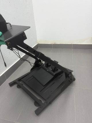 Volante HORI Gran Turismo 7 PS5 con supporto