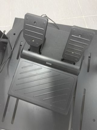 Volante HORI Gran Turismo 7 PS5 con supporto