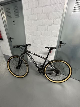 Bicicleta Trek Marlin 6