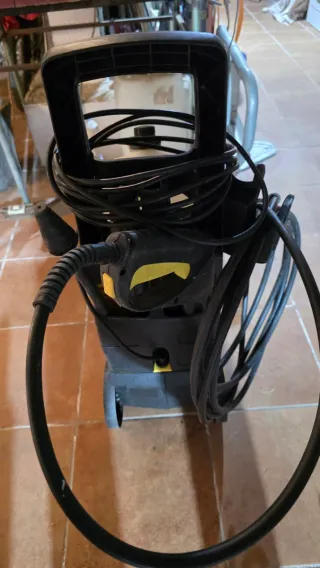 Maquina de limpieza Karcher