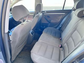 Volkswagen Golf 2005