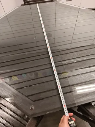 Mesa Octogonal Madera Teka y 5 Sillas