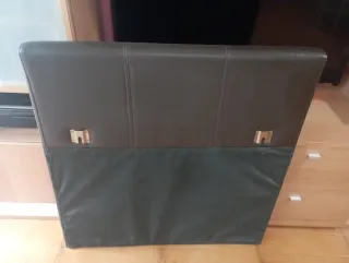 Cabecero marrón oscuro polipiel