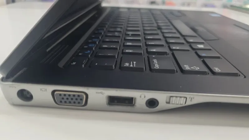 Dell Latitude 6430u i7-3 14.1 Portátil afbeelding 5