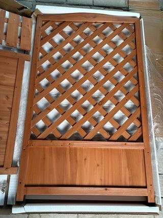 Macetero de madera con enrejado (NUEVO)