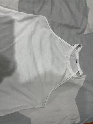 Camiseta sin mangas blanca