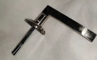 Manilla de puerta moderna