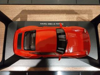 Porsche 911 993 Carrera Autoart 1:18