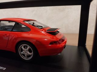 Porsche 911 993 Carrera Autoart 1:18