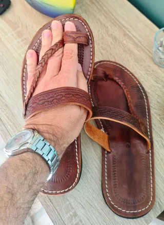 Sandalias artesanales de cuero