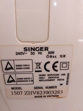 MAQUINA COSIR SINGER
