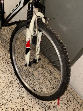 Bicicleta de Montaña B-PRO