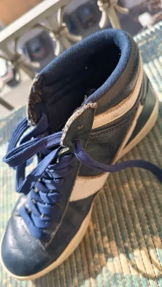 Scarpe Diadora alte blu e bianche