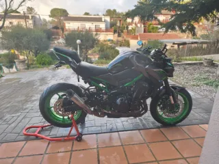 Kawasaki Z900 A2 2023 - 13.500 km
