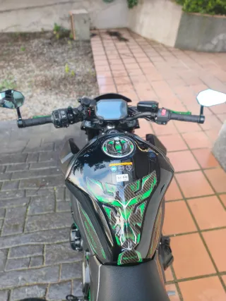 Kawasaki Z900 A2 2023 - 13.500 km