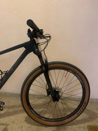 BICI MEGAMO 30 2021 BLACK 29” (Negociable)