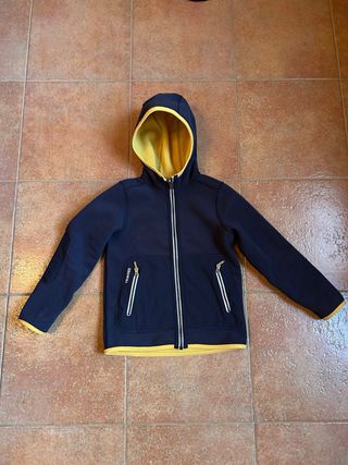 Chaqueta polar doble capa reversible T. 5-6