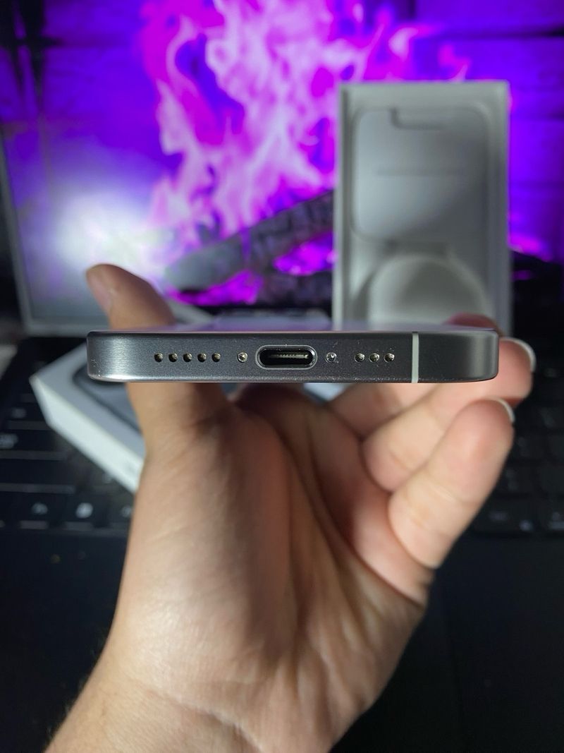 iPhone 15 Pro Como Nuevo (256GB) afbeelding 5