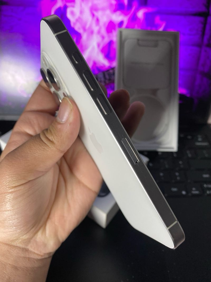 iPhone 15 Pro Como Nuevo (256GB) afbeelding 6