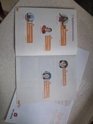 Ciencias Sociais. 3 Primaria. Revoa