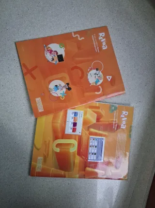 Ciencias Sociais. 3 Primaria. Revoa