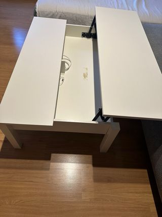 Mesa de centro blanca de madera