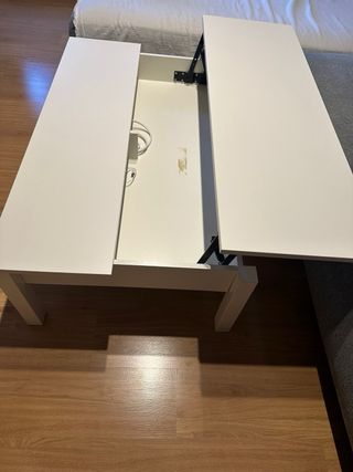 Mesa de centro blanca de madera