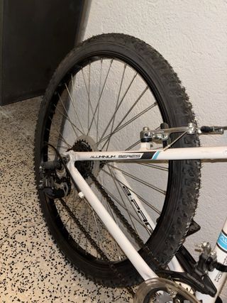 Bicicleta de Montaña Blanca