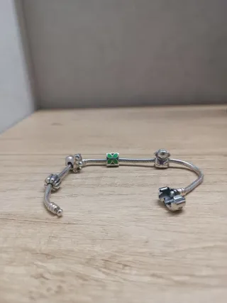 Pulsera Pandora Plata con charms SIN ESTRENAR