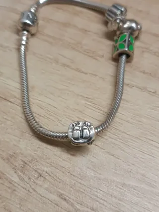 Pulsera Pandora Plata con charms SIN ESTRENAR